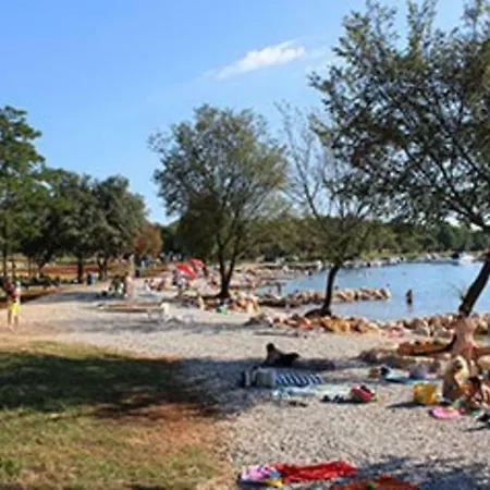 Διαμέρισμα Lovely Place For Πόρετς