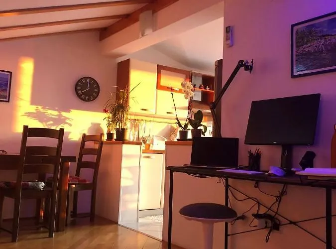 Lovely Place For * Пореч